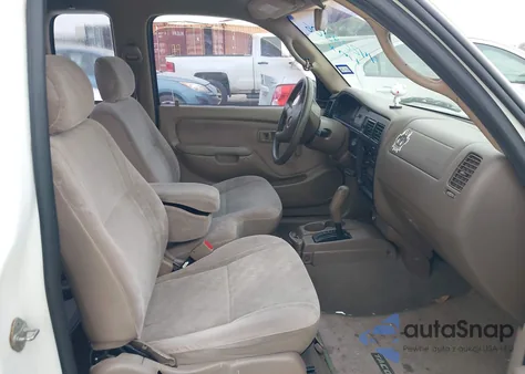 2002 Toyota Tacoma z USA, uszkodzony, nr VIN 5TEVL52N52Z139966